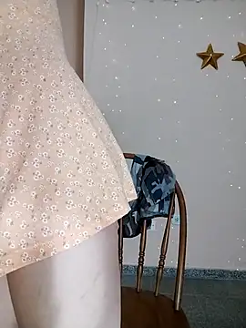 lucecitafantasy2 online show from 02-08-25, 08:42