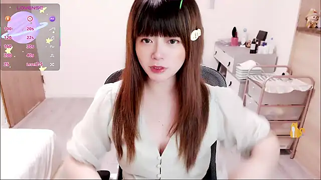 a0513 online show from 11-12-25, 03:45