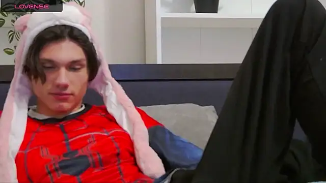 CalvinCay online show from 12-06-24, 02:24