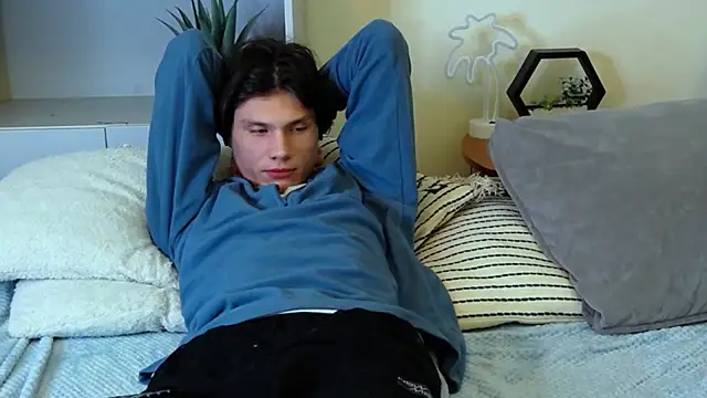 CalvinCay online show from 01-14-25, 01:47