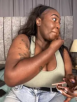 Snapshot of emilyrojas chatting on 03-18-26, 03:37 emilyrojas online show from 03-18-26, 03:37