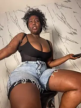 Snapshot of emilyrojas chatting on 04-11-26, 12:31 emilyrojas online show from 04-11-26, 12:31