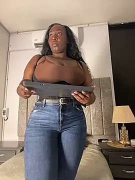 Snapshot of emilyrojas chatting on 04-13-26, 01:16 emilyrojas online show from 04-13-26, 01:16