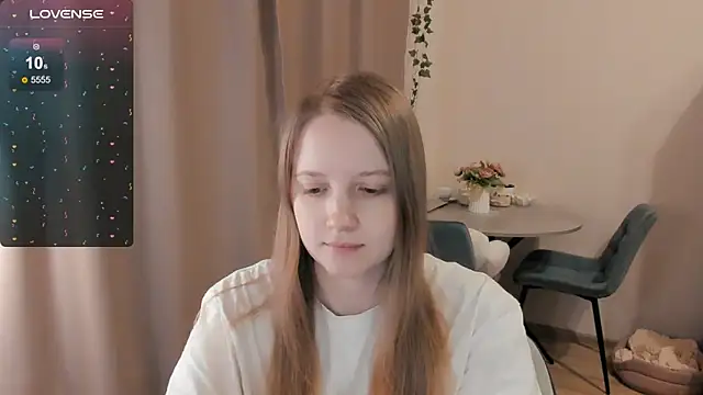 Snapshot of Alyaley chatting on 02-08-26, 02:53 Alyaley online show from 02-08-26, 02:53