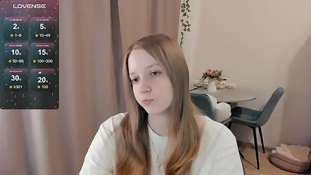 Snapshot of Alyaley chatting on 02-17-26, 10:23 Alyaley online show from 02-17-26, 10:23