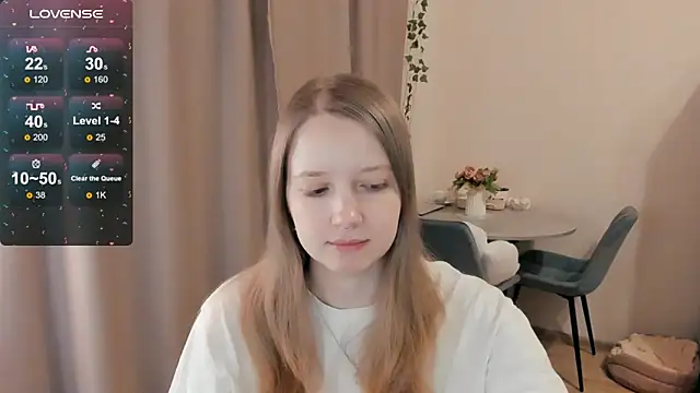 Snapshot of Alyaley chatting on 02-17-26, 10:27 Alyaley online show from 02-17-26, 10:27