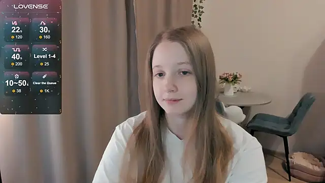 Snapshot of Alyaley chatting on 04-09-26, 04:45 Alyaley online show from 04-09-26, 04:45