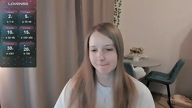 Snapshot of Alyaley chatting on 04-13-26, 09:42 Alyaley online show from 04-13-26, 09:42