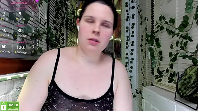 Candys booty online show from 03-10-25, 08:56