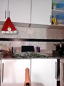 Bella045 online show from 12-23-25, 10:24