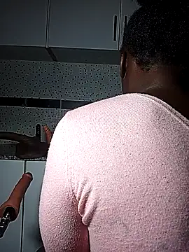 Snapshot of Bella045 chatting on 03-05-26, 06:31 Bella045 online show from 03-05-26, 06:31