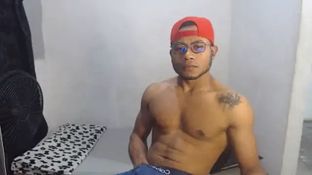 grandominantex1 online show from 12-14-25, 10:58