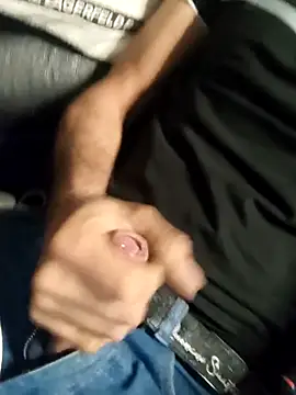 Snapshot of mapachon81 chatting on 10-21-25, 08:59 mapachon81 online show from 10-21-25, 08:59