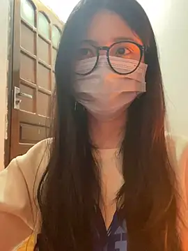 Snapshot of -hanime- chatting on 01-07-25, 08:31 -hanime- online show from 01-07-25, 08:31