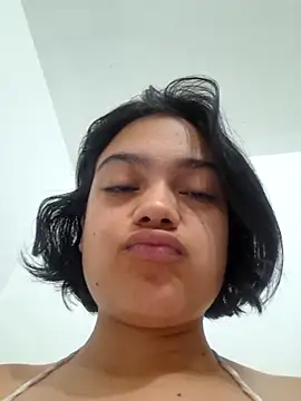 littlemelii online show from 01-31-26, 11:47