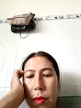 2HotAsain4u online show from 10-17-25, 02:15