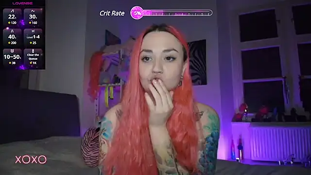 Snapshot of PinkHurricaneOfficial chatting on 02-24-25, 10:25 PinkHurricaneOfficial online show from 02-24-25, 10:25