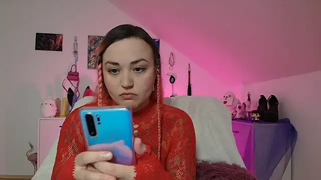 Snapshot of PinkHurricaneOfficial chatting on 09-14-25, 09:14 PinkHurricaneOfficial online show from 09-14-25, 09:14