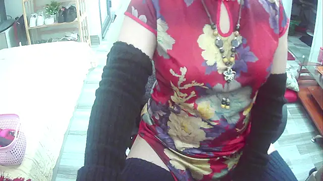 Miu-Le online show from 02-25-25, 08:19