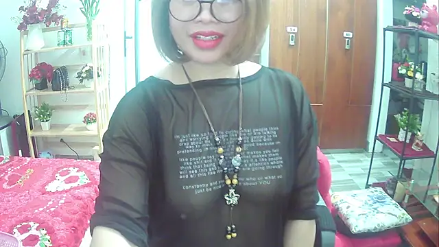 Miu-Le online show from 02-28-25, 03:59