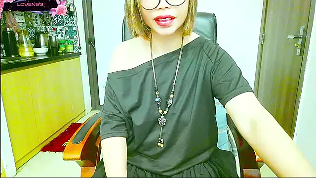 Miu-Le online show from 09-29-25, 06:24