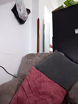 shirazz najmm online show from 11-17-25, 04:13