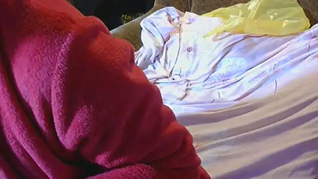 Snapshot of _Kitti_ chatting on 11-17-25, 04:57 Kitti online show from 11-17-25, 04:57