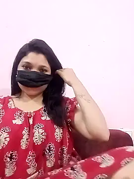 Snapshot of Beauty-khan chatting on 03-22-25, 04:58 Beauty-khan online show from 03-22-25, 04:58