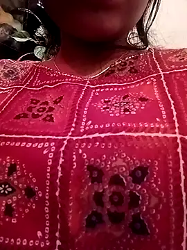 Snapshot of Beauty-khan chatting on 11-23-25, 09:31 Beauty-khan online show from 11-23-25, 09:31