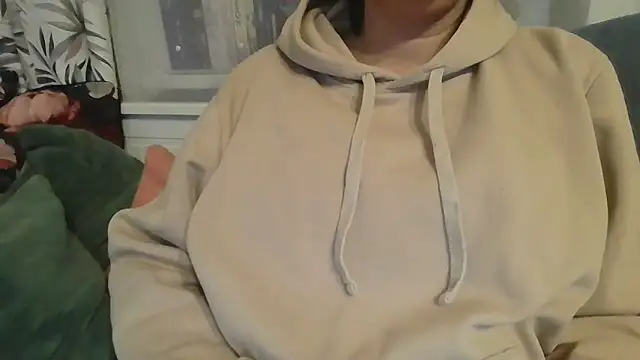 parismira online show from 12-16-24, 03:22