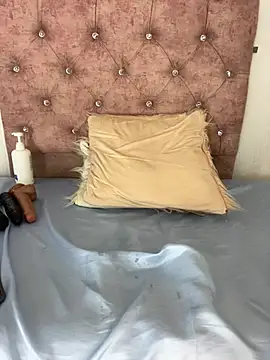 LUISA SEXY  online show from 02-27-26, 03:39