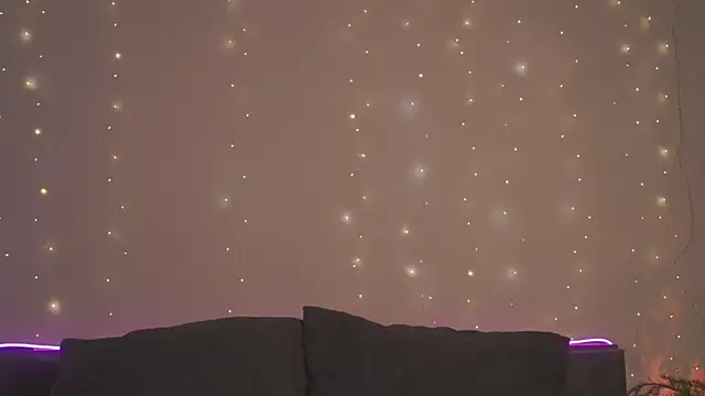 LoisJo online show from 12-15-24, 10:04