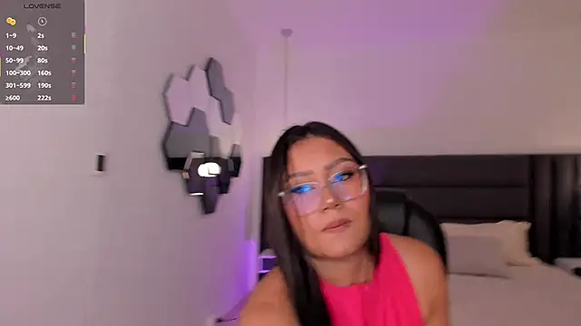 AmberLewis  online show from 10-18-25, 02:58