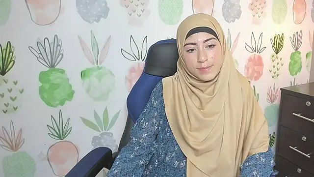 Snapshot of chaymae_nah_ chatting on 12-03-24, 08:05 chaymae nah online show from 12-03-24, 08:05