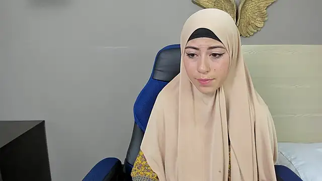 Snapshot of chaymae_nah_ chatting on 12-05-24, 08:44 chaymae nah online show from 12-05-24, 08:44