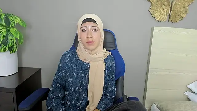 Snapshot of chaymae_nah_ chatting on 12-06-24, 08:59 chaymae nah online show from 12-06-24, 08:59