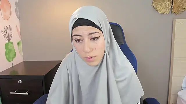 Snapshot of chaymae_nah_ chatting on 12-14-24, 08:56 chaymae nah online show from 12-14-24, 08:56