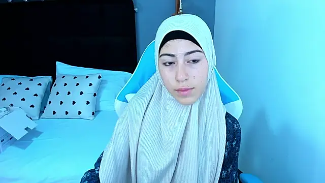 Snapshot of chaymae_nah_ chatting on 12-19-24, 08:23 chaymae nah online show from 12-19-24, 08:23