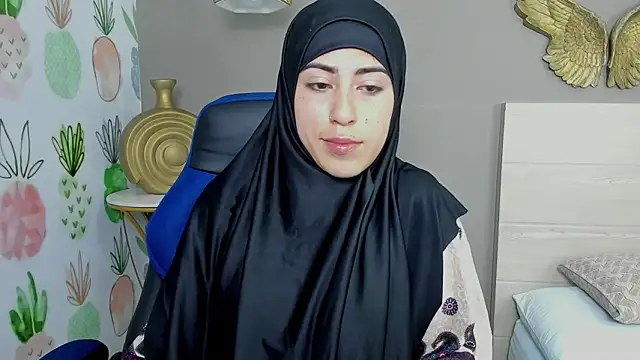 Snapshot of chaymae_nah_ chatting on 01-15-25, 02:17 chaymae nah online show from 01-15-25, 02:17