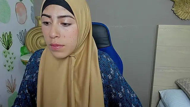 Snapshot of chaymae_nah_ chatting on 01-15-25, 11:53 chaymae nah online show from 01-15-25, 11:53