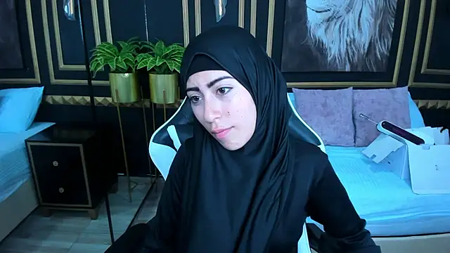 Snapshot of chaymae_nah_ chatting on 01-25-25, 03:52 chaymae nah online show from 01-25-25, 03:52