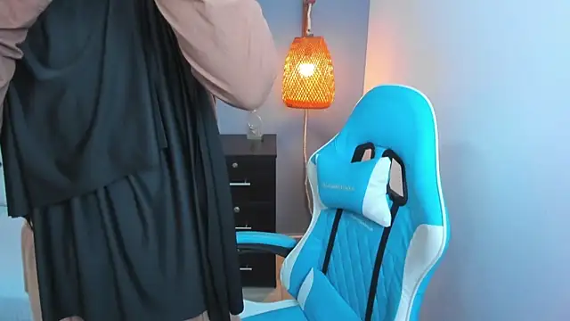 Snapshot of chaymae_nah_ chatting on 03-07-25, 08:00 chaymae nah online show from 03-07-25, 08:00