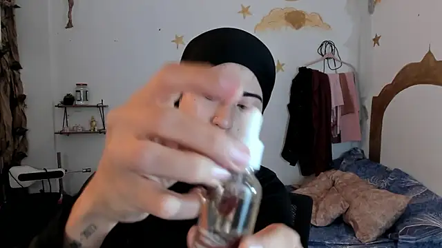 Snapshot of chaymae_nah_ chatting on 09-21-25, 06:09 chaymae nah online show from 09-21-25, 06:09