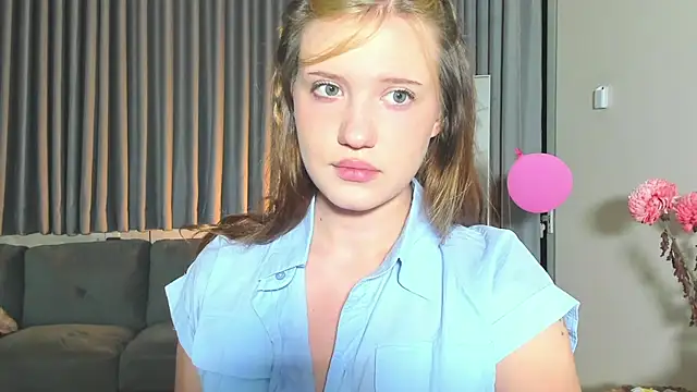 Snapshot of HanahCute chatting on 03-22-25, 10:26 HanahCute online show from 03-22-25, 10:26