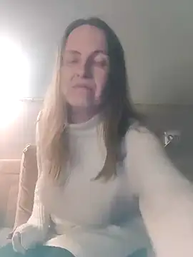 Evelina cute online show from 12-24-24, 06:39