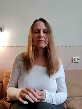 Evelina cute online show from 02-27-25, 10:59