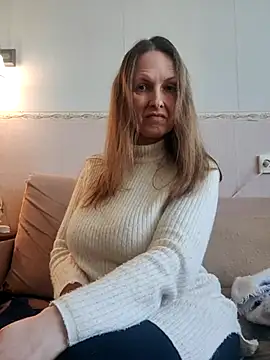 Evelina cute online show from 03-19-25, 09:06