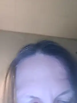 Evelina cute online show from 11-18-25, 05:28