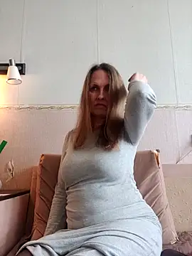 Evelina cute online show from 04-12-26, 12:21