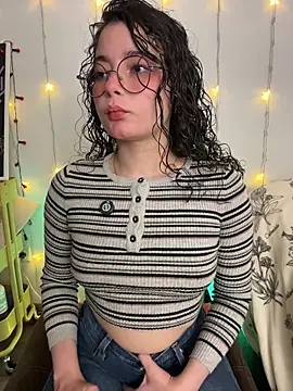 Antoniart  online show from 10-21-25, 01:28